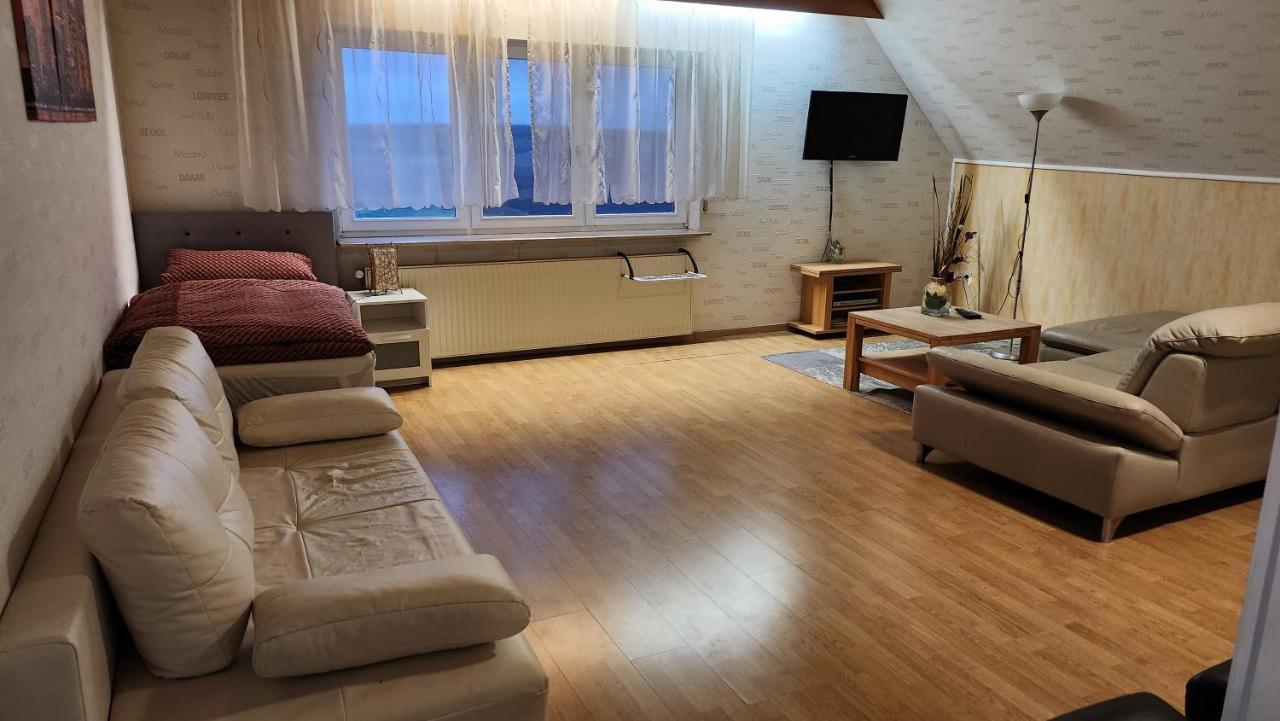 Ferienwohnung Ha-Wei -80 M2 Hangen-Weisheim Exterior photo
